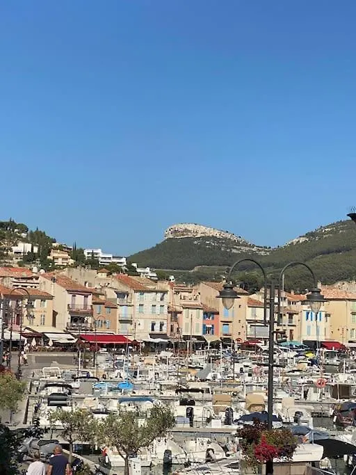 Apartment Click! Casa Lamartine Fabulous Ideal Location Walk To All!!! France