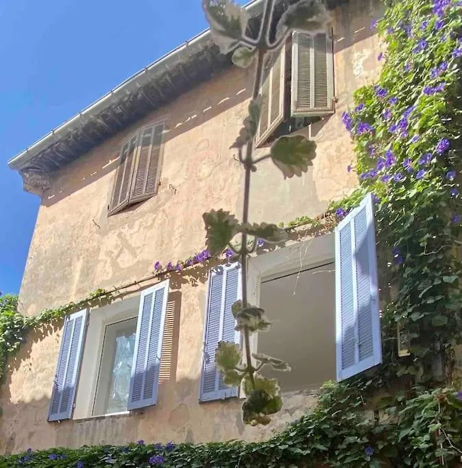 Click! Casa Lamartine Fabulous Ideal Location Walk To All!!! Apartment