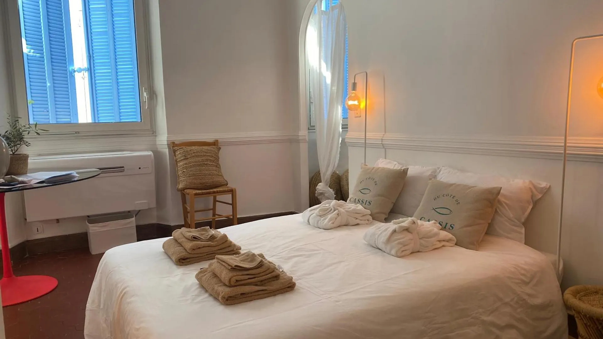 Click! Casa Lamartine Fabulous Ideal Location Walk To All!!! Apartment Cassis
